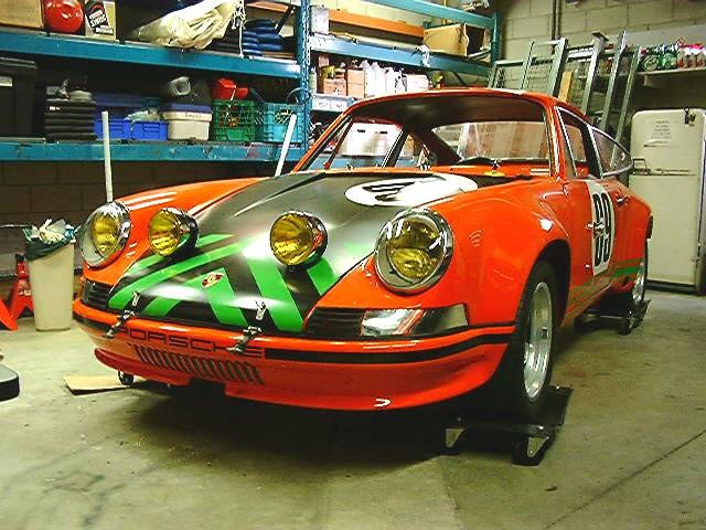 Porsche 911 with selective yellow headlights